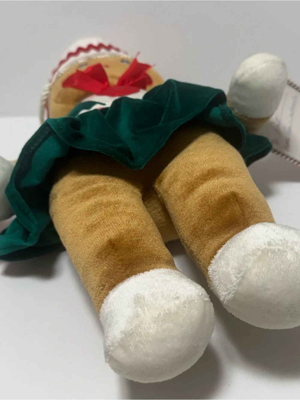 vintage 1990 Commonwealth Target Christmas gingerbread girl plush doll